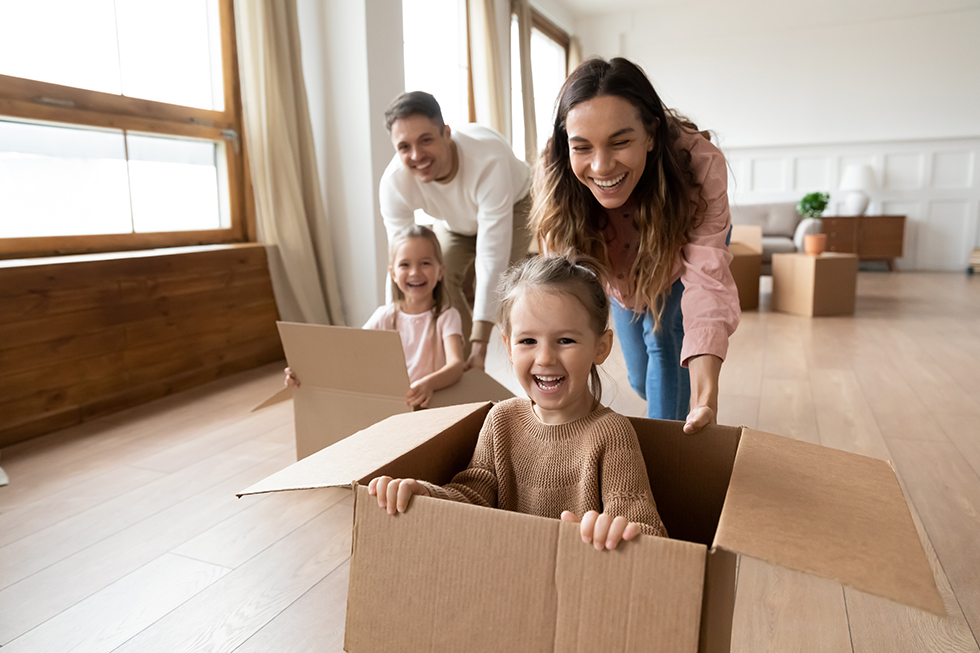 6 ways to experience a smooth move with your kids